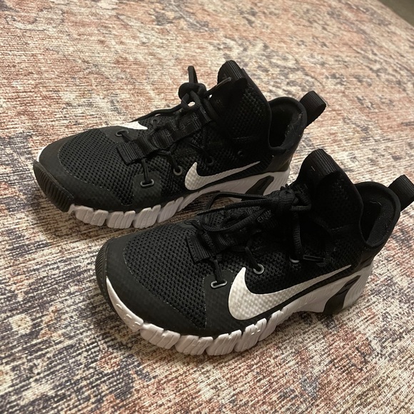 New Nike Woman Free Metcon 3 - Picture 2 of 4